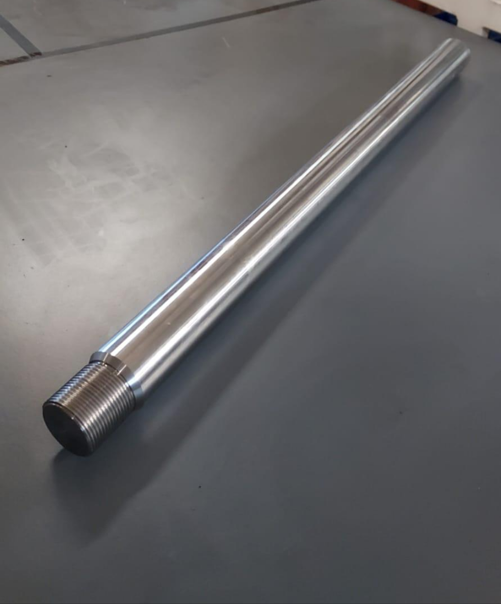 Etukuormaajan sylinterin varsi