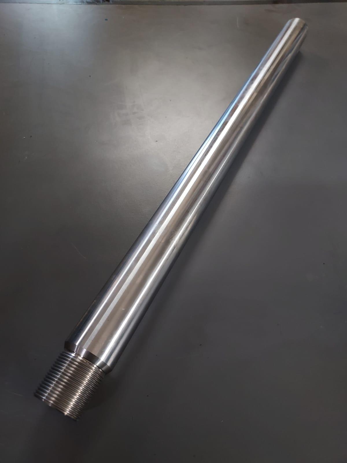 Etukuormaajan sylinterin varsi